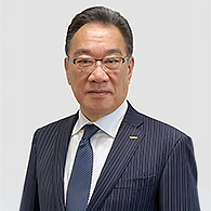 会長執行役員 戒田 理夫